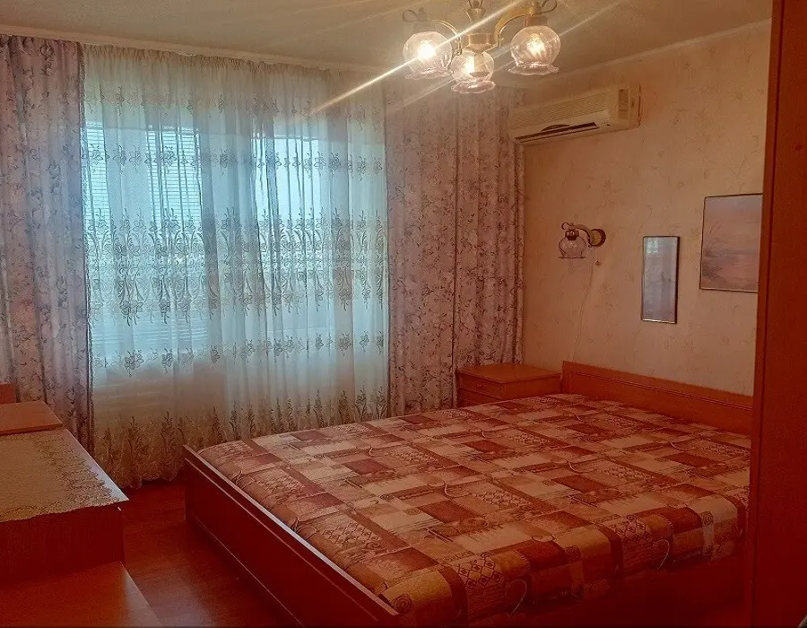 Фото Зняти 2 кімнатну квартиру, Братиславська вул. 2 Київ в довгострокову оренду, ціна: 14000 грн, код 3044