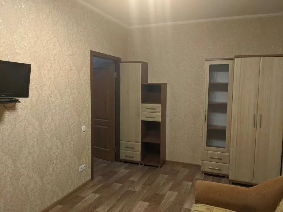 Фото Продаю 2-комнатную квартиру, 65 кв. м, Евгения Харченко ул. (Евгения Харченко) 47 Киев, цена: 73000 $, код 3046