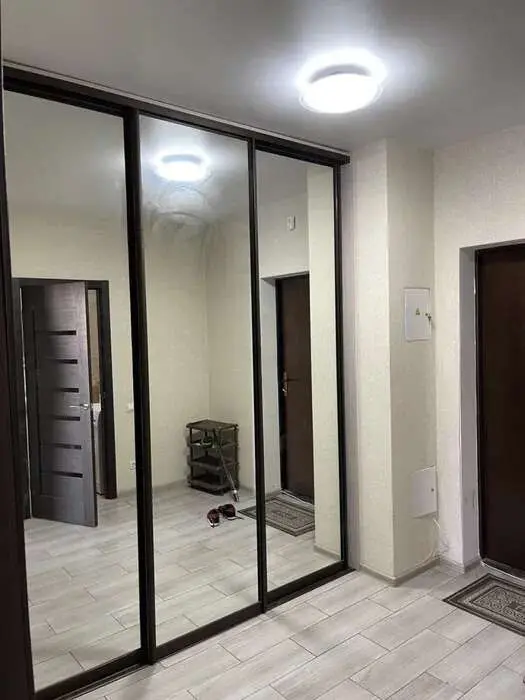 Фото Rent a 1-room apartment, Dragomanova Street 2 Kyiv for long-term rent, price: 16800 грн, code 3058