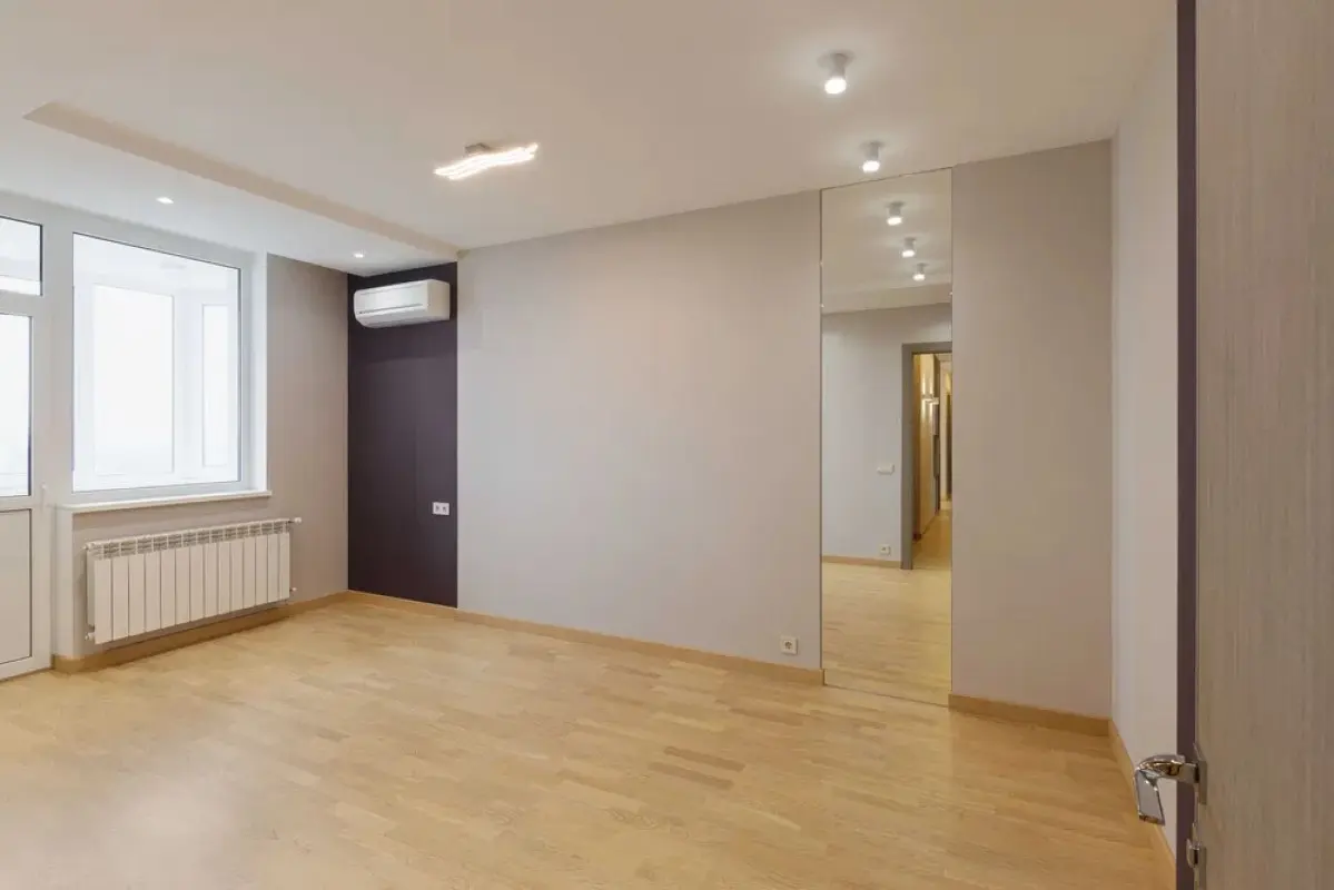 Фото Selling a 4-room apartment, 141.7 sq.m., Yelyzavety Chavdar Street 13 Kyiv, price: 265000 $, code 3066