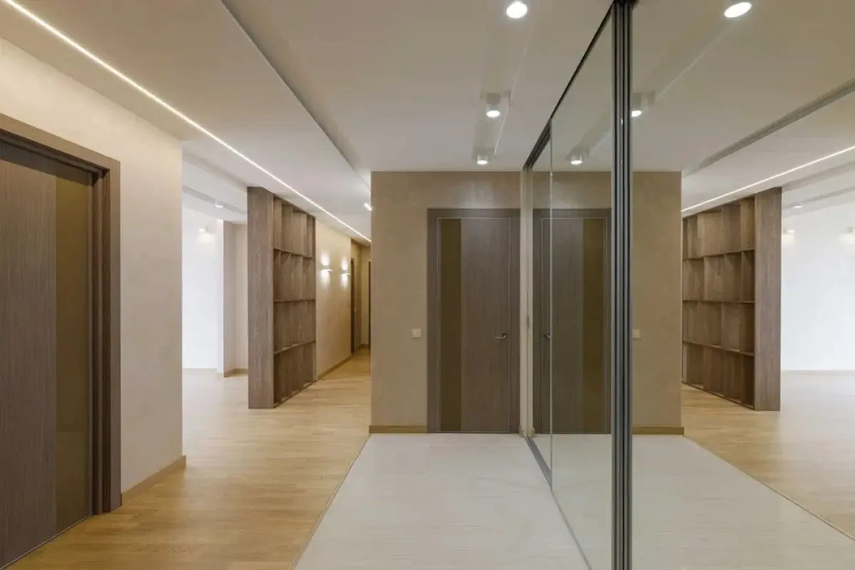 Фото Selling a 4-room apartment, 141.7 sq.m., Yelyzavety Chavdar Street 13 Kyiv, price: 265000 $, code 3066
