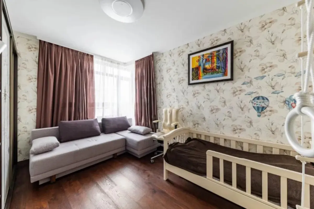 Фото Selling a 3-room apartment, 97 sq.m., Nauky Avenue 80а/73 Kyiv, price: 145000 $, code 3071