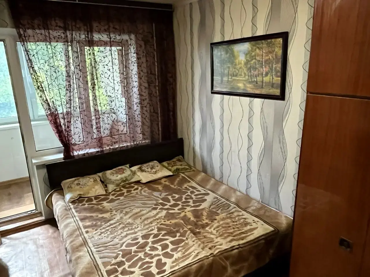 Фото Зняти 2 кімнатну квартиру, Євгена Харченка вул. (Леніна) 43 Київ в довгострокову оренду, ціна: 13000 UAH, код 3072