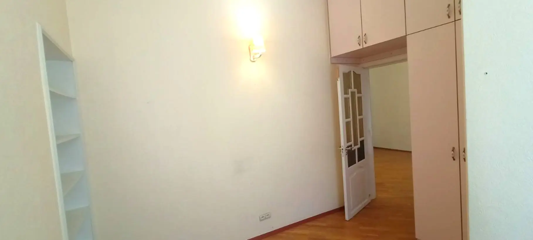 Фото Selling a 2-room apartment, 52 sq.m., Oleksandra Konyskoho Street (Turhenievska Street) 35а Kyiv, price: 135000 $, code 3088