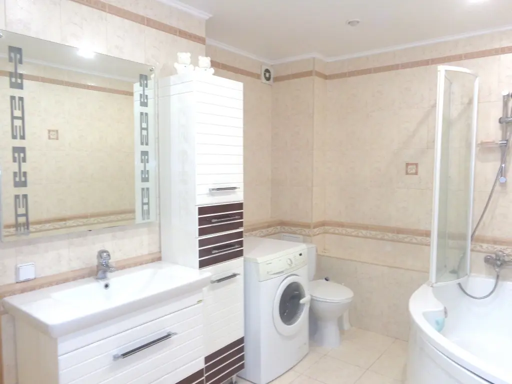 Фото Продаю 3-комнатную квартиру, 81 кв. м, Композитора Лятошинского ул. 2 Киев, цена: 95000 $, код 3089