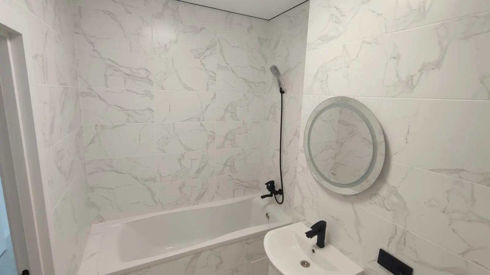 Фото Продаю 1-комнатную квартиру, 38 кв. м, Одесса, цена: 47500 $, код 3090