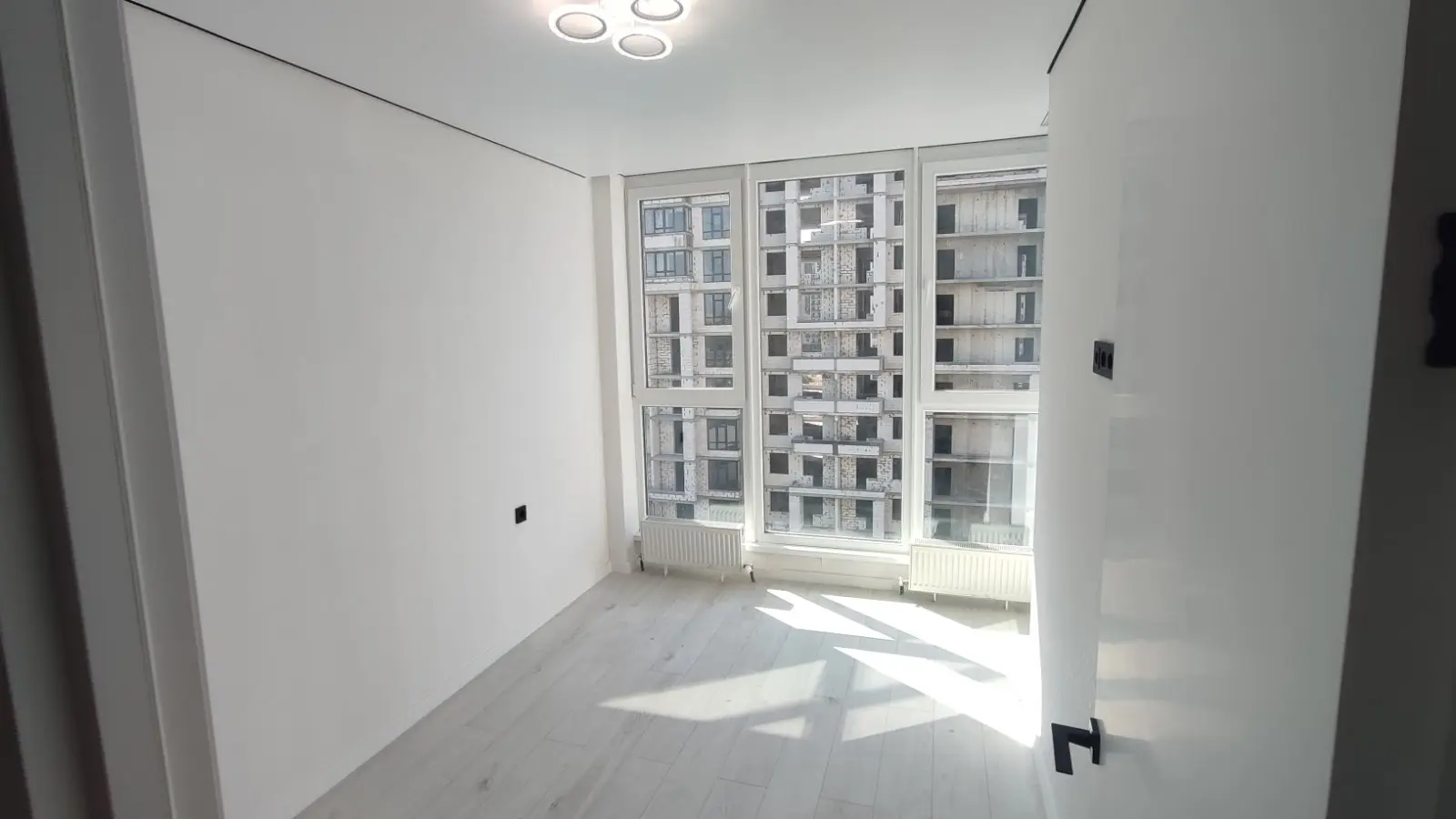 Фото Продаю 1-комнатную квартиру, 38 кв. м, Одесса, цена: 47500 $, код 3090