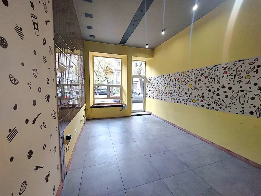 Фото Rent a retail space, Katerynynska Street 41 Odesa for long-term rent, price: 15000 UAH, code 3091