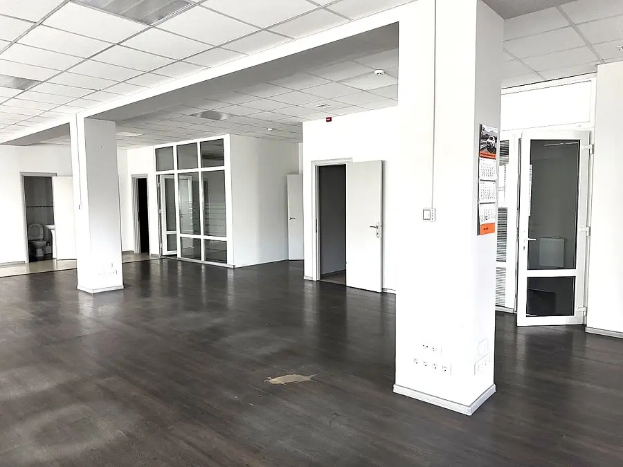 Фото Орендувати офіс, Дарницький бульв. 5 Київ в довгострокову оренду, ціна: 60000 UAH, код 3099