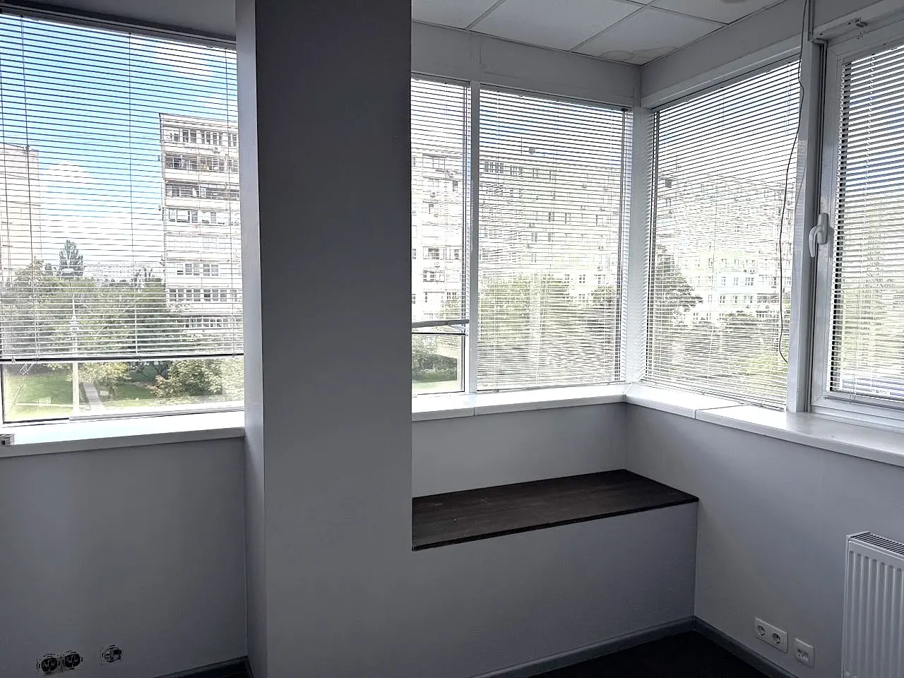 Фото Арендовать офис, Дарницкий бульв. 5 Киев в долгосрочную аренду, цена: 60000 UAH, код 3099