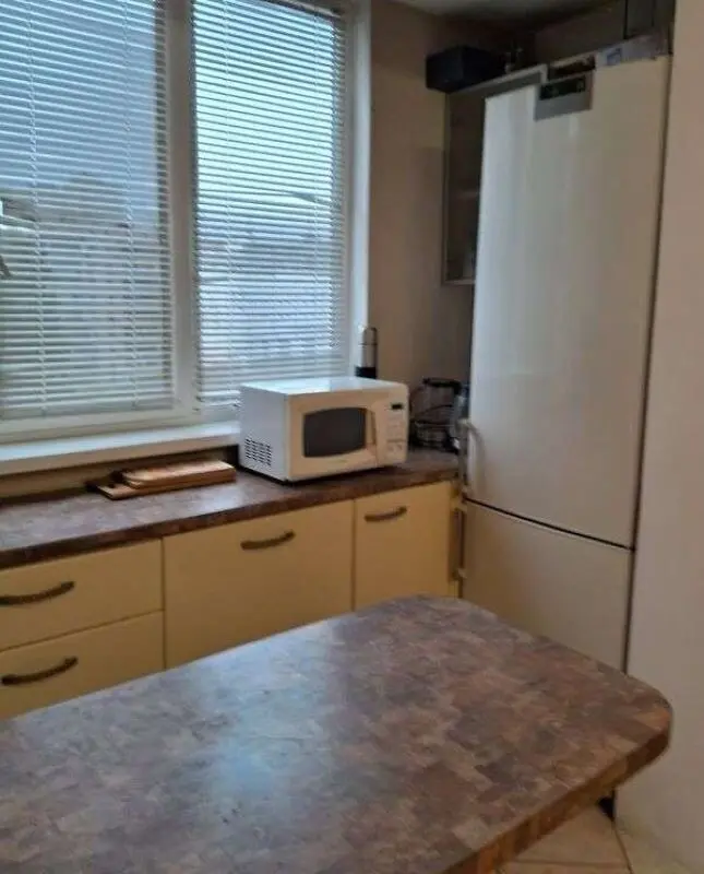 Фото Зняти 1 кімнатну квартиру, Вишняківська вул. 17 Київ в довгострокову оренду, ціна: 1700 грн, код 3101