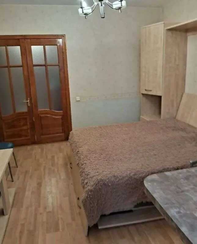 Фото Зняти 1 кімнатну квартиру, Вишняківська вул. 17 Київ в довгострокову оренду, ціна: 1700 грн, код 3101