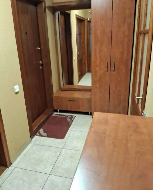 Фото Зняти 1 кімнатну квартиру, Вишняківська вул. 17 Київ в довгострокову оренду, ціна: 1700 грн, код 3101