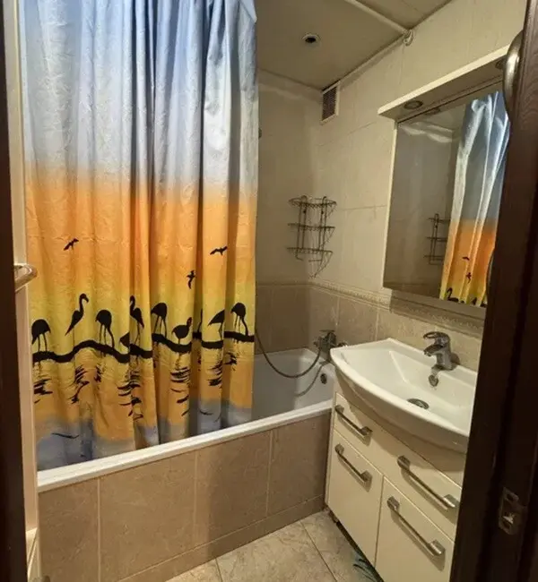 Фото Продаю 3 кімнатну квартиру, 81 кв. м, Анни Ахматової вул. 15 Київ, ціна: 99000 $, код 3102