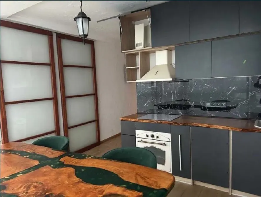 Фото Зняти 2 кімнатну квартиру, Осокорська вул.  Київ в довгострокову оренду, ціна: 30000 грн, код 3103