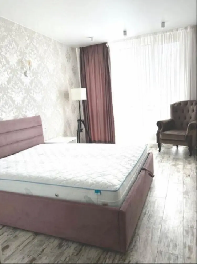 Фото Зняти 1 кімнатну квартиру, Зарічна вул.  Київ в довгострокову оренду, ціна: 29050 грн, код 3104