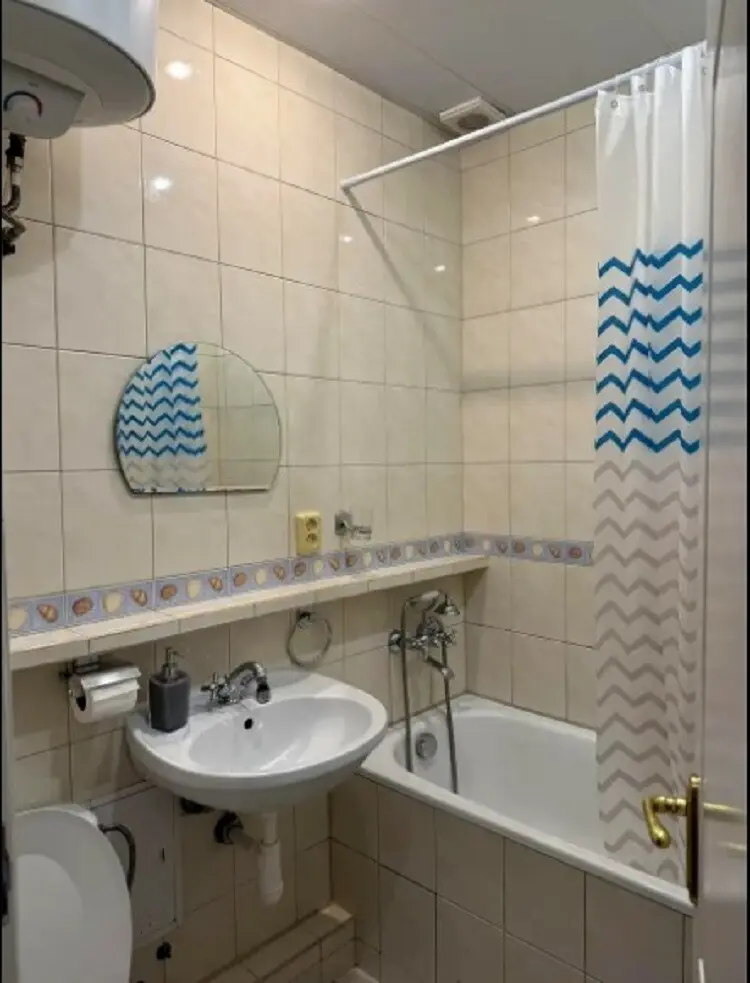 Фото Зняти 3 кімнатну квартиру, Юрія Литвинського вул. (Російська) 39 Київ в довгострокову оренду, ціна: 18000 грн, код 3106