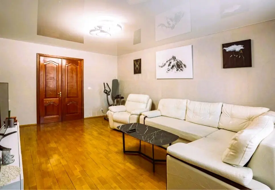 Фото Продаю 3 кімнатну квартиру, 95 кв. м, Драгоманова вул. 44а Київ, ціна: 124000 $, код 3107