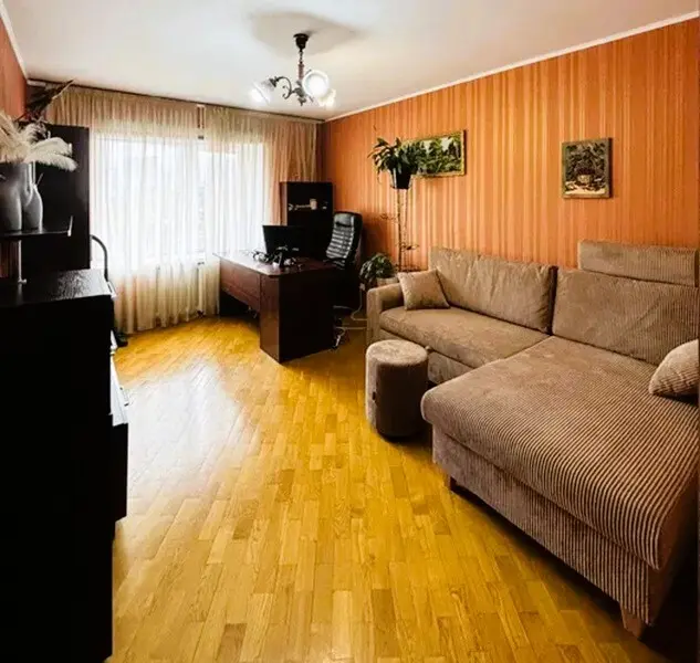 Фото Продаю 3 кімнатну квартиру, 95 кв. м, Драгоманова вул. 44а Київ, ціна: 124000 $, код 3107