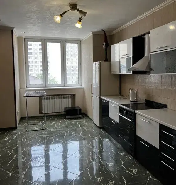 Фото Продаю 2-комнатную квартиру, 88 кв. м, Срибнокильская ул. 1 Киев, цена: 119000 $, код 3108