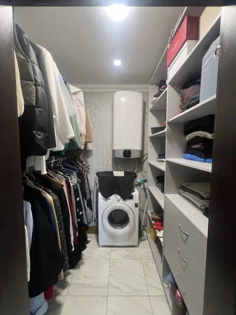 Фото Продаю 2-комнатную квартиру, 80 кв. м, Завальная ул. 10г Киев, цена: 170000 $, код 3113