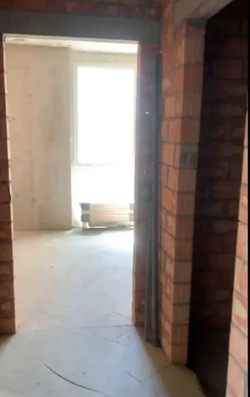 Фото Продаю 2 кімнатну квартиру, 74.4 кв. м, Зарічна вул. 6к4 Київ, ціна: 150000 $, код 3115