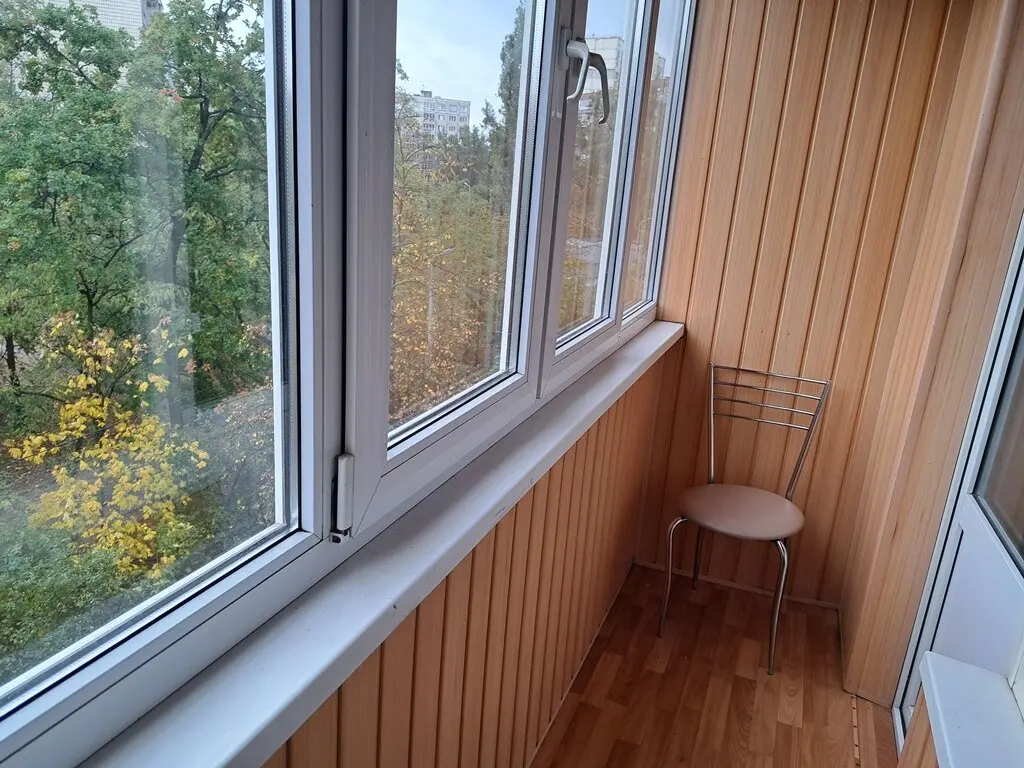 Фото Зняти 1 кімнатну квартиру, Анатолія Солов'яненка вул. (Олександра Бойченка) 8 Київ в довгострокову оренду, ціна: 14000 грн, код 3117