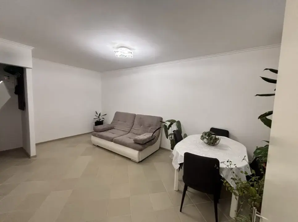 Фото Selling a 2-room apartment, 44 sq.m., Radisna Street  Odesa, price: 42500 $, code 3121