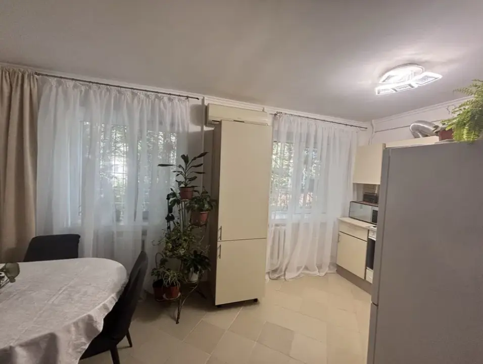 Фото Selling a 2-room apartment, 44 sq.m., Radisna Street  Odesa, price: 42500 $, code 3121