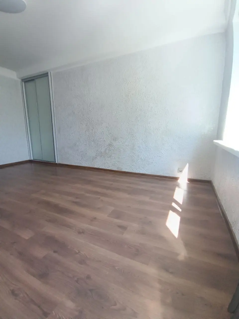 Фото Продаю 3 кімнатну квартиру, 61.5 кв. м, Воскресенський просп. (Перова) 40Б Київ, ціна: 56000 $, код 2495