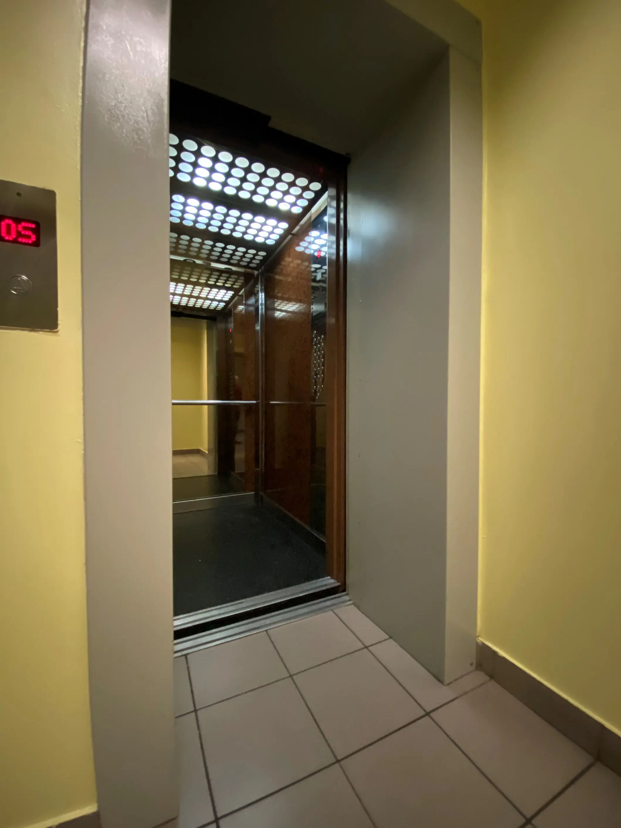 Фото Rent a 1-room apartment, Oksamytova street  Petropavlivska Borschahivka for long-term rent, price: 7800 UAH, code 3134