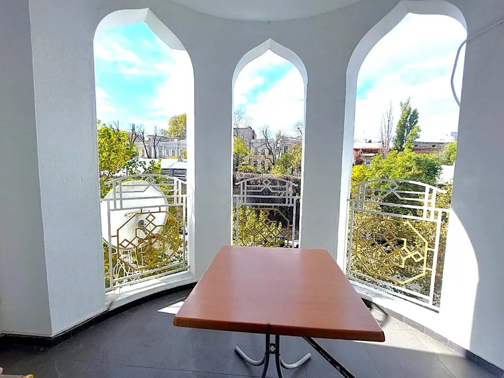 Фото Зняти 1 кімнатну квартиру, Військовий узвіз 5/1 Одеса в довгострокову оренду, ціна: 300 $, код 3136