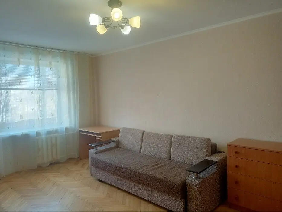 Фото Зняти 1 кімнатну квартиру, Здолбунівська вул. 1 Київ в довгострокову оренду, ціна: 11000 грн, код 3137