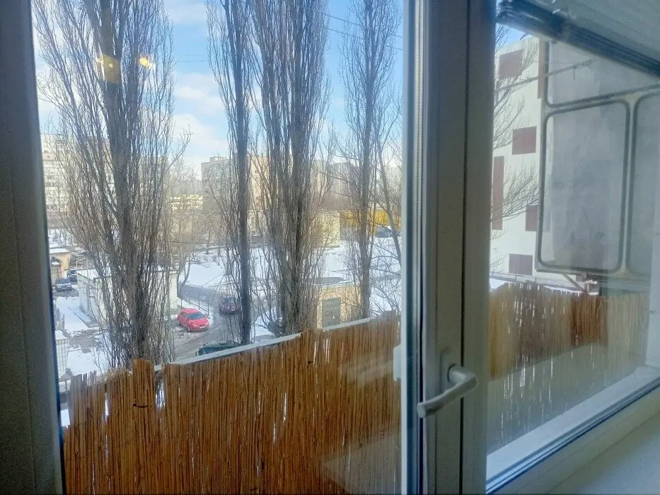 Фото Зняти 1 кімнатну квартиру, Здолбунівська вул. 1 Київ в довгострокову оренду, ціна: 11000 грн, код 3137