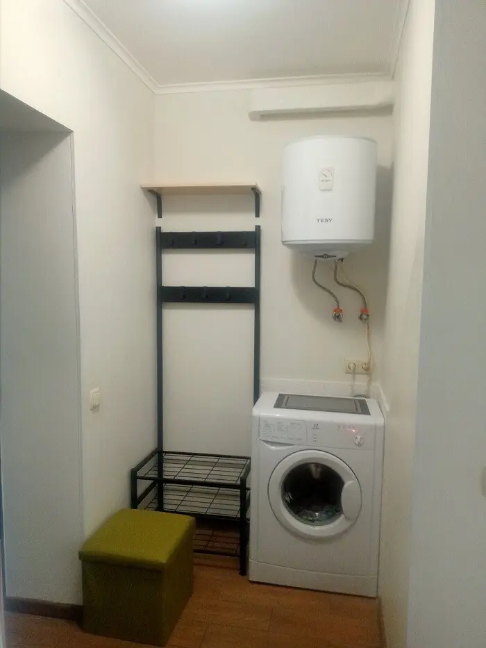 Фото Зняти 1 кімнатну квартиру, Здолбунівська вул. 1 Київ в довгострокову оренду, ціна: 11000 грн, код 3137