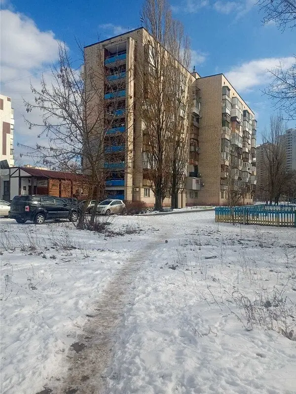 Фото Зняти 1 кімнатну квартиру, Здолбунівська вул. 1 Київ в довгострокову оренду, ціна: 11000 грн, код 3137