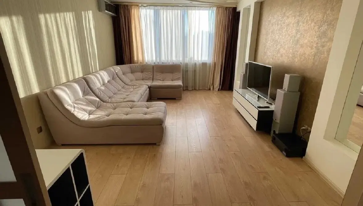 Фото Rent a 2-room apartment, Yelyzavety Chavdar Street 1 Kyiv for long-term rent, price: 25000 грн, code 3138