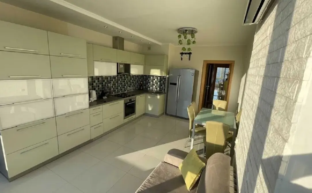 Фото Rent a 2-room apartment, Yelyzavety Chavdar Street 1 Kyiv for long-term rent, price: 25000 грн, code 3138