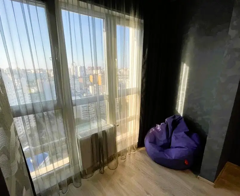 Фото Selling a 1-room apartment, 80 sq.m., Borysa Hmyri Street 10/40 Kyiv, price: 120000 $, code 3139