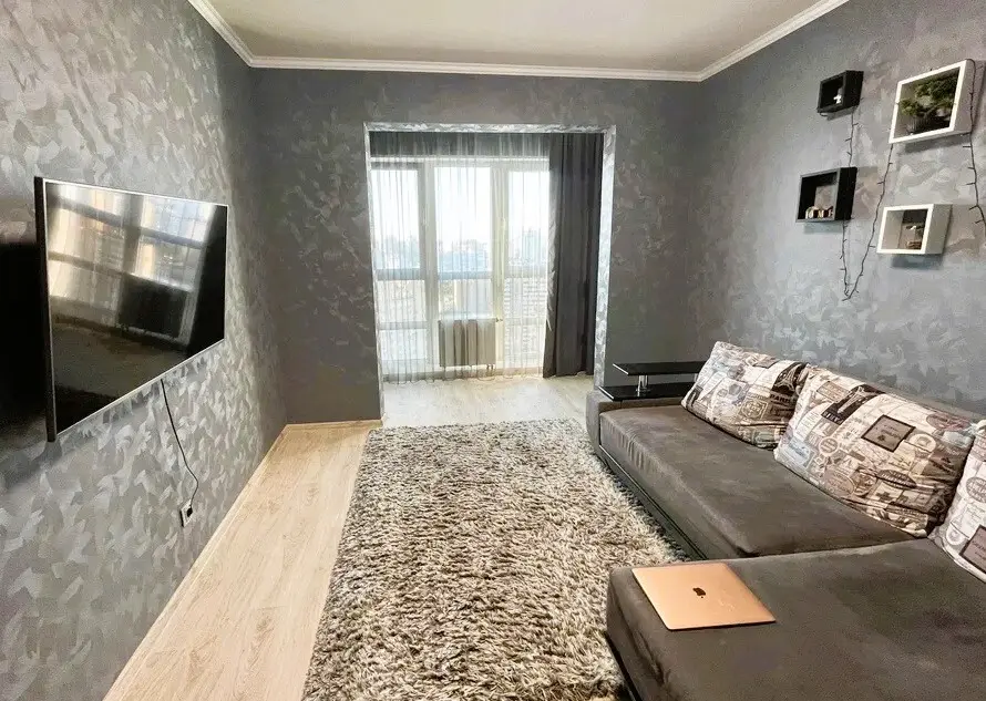 Фото Selling a 1-room apartment, 80 sq.m., Borysa Hmyri Street 10/40 Kyiv, price: 120000 $, code 3139