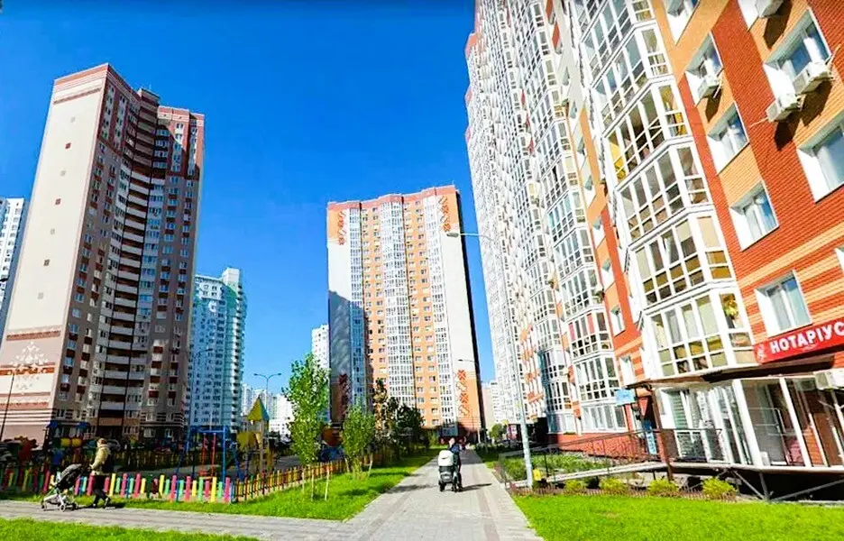 Фото Selling a 1-room apartment, 80 sq.m., Borysa Hmyri Street 10/40 Kyiv, price: 120000 $, code 3139