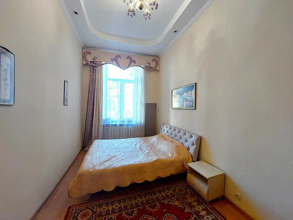 Фото Снять 3-комнатную квартиру, Дерибасовская ул. 29 Одесса в долгосрочную аренду, цена: 16000 UAH, код 3141