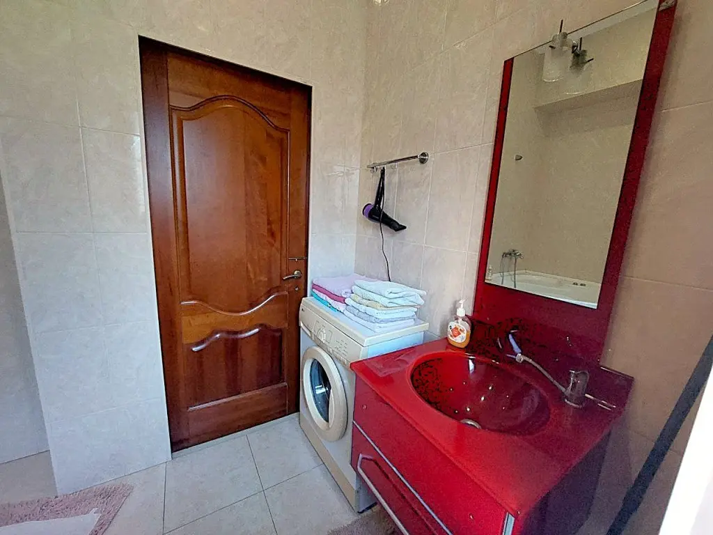 Фото Снять 3-комнатную квартиру, Дерибасовская ул. 29 Одесса в долгосрочную аренду, цена: 16000 UAH, код 3141