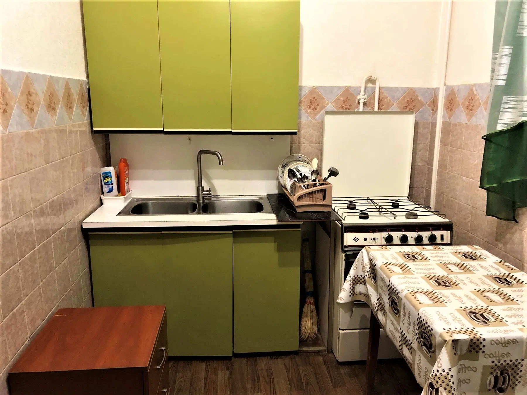 Фото Зняти 1 кімнатну квартиру, Милославська вул. 23а Київ в довгострокову оренду, ціна: 9000 UAH, код 3143