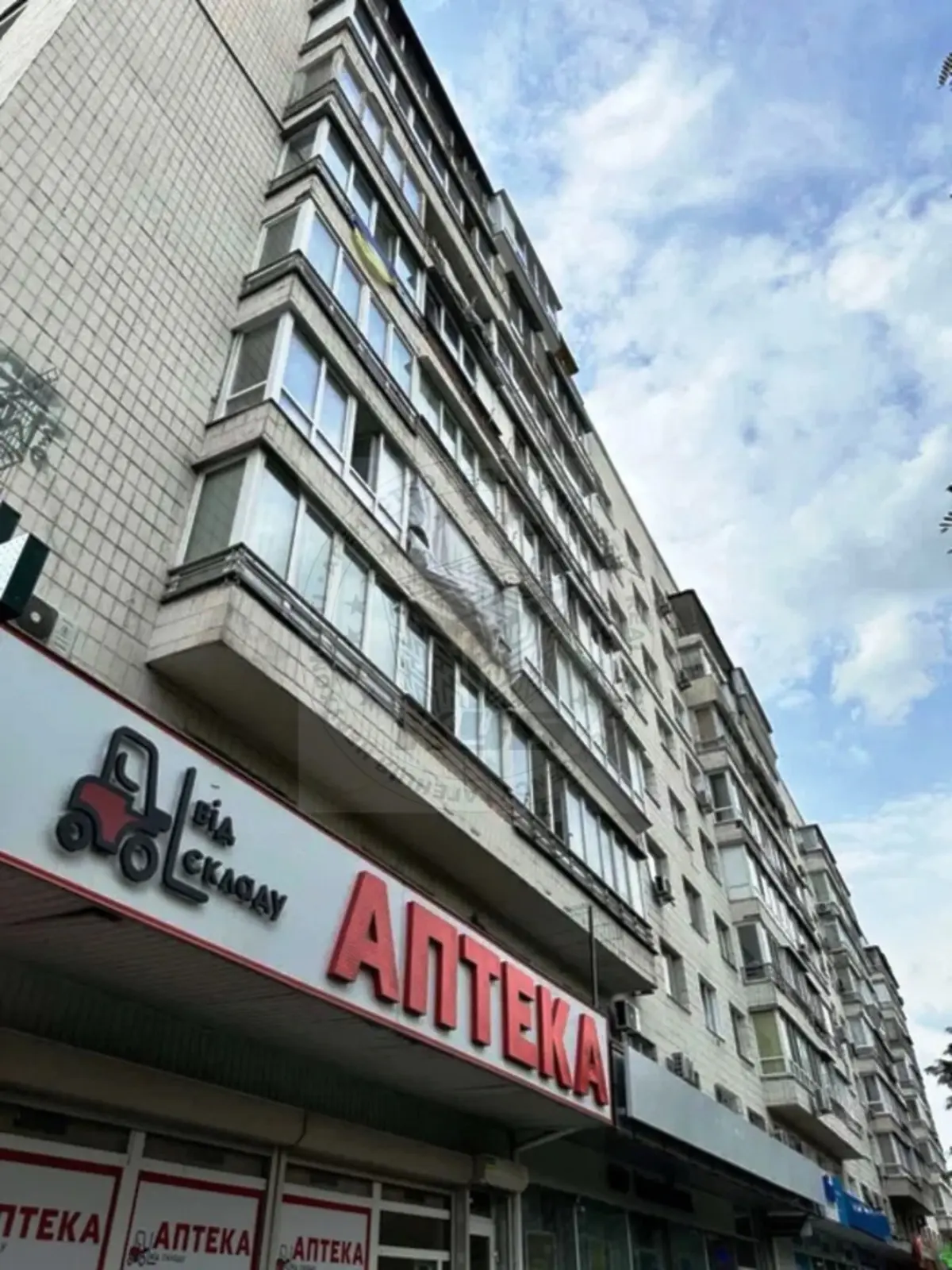 Фото Продаю 1 кімнатну квартиру, 33 кв. м, Чоколівський бульв. 19 Київ, ціна: 43000 $, код 3144