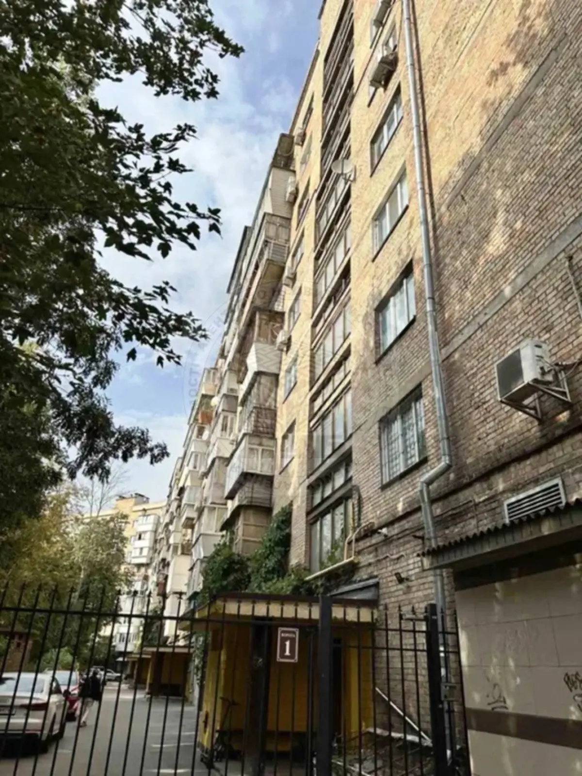 Фото Продаю 1 кімнатну квартиру, 33 кв. м, Чоколівський бульв. 19 Київ, ціна: 43000 $, код 3144