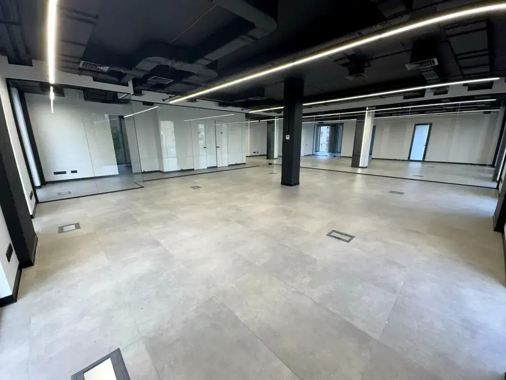 Фото Rent an office, Krasylivska Street 9 Kyiv for long-term rent, price: 290500 грн, code 3149