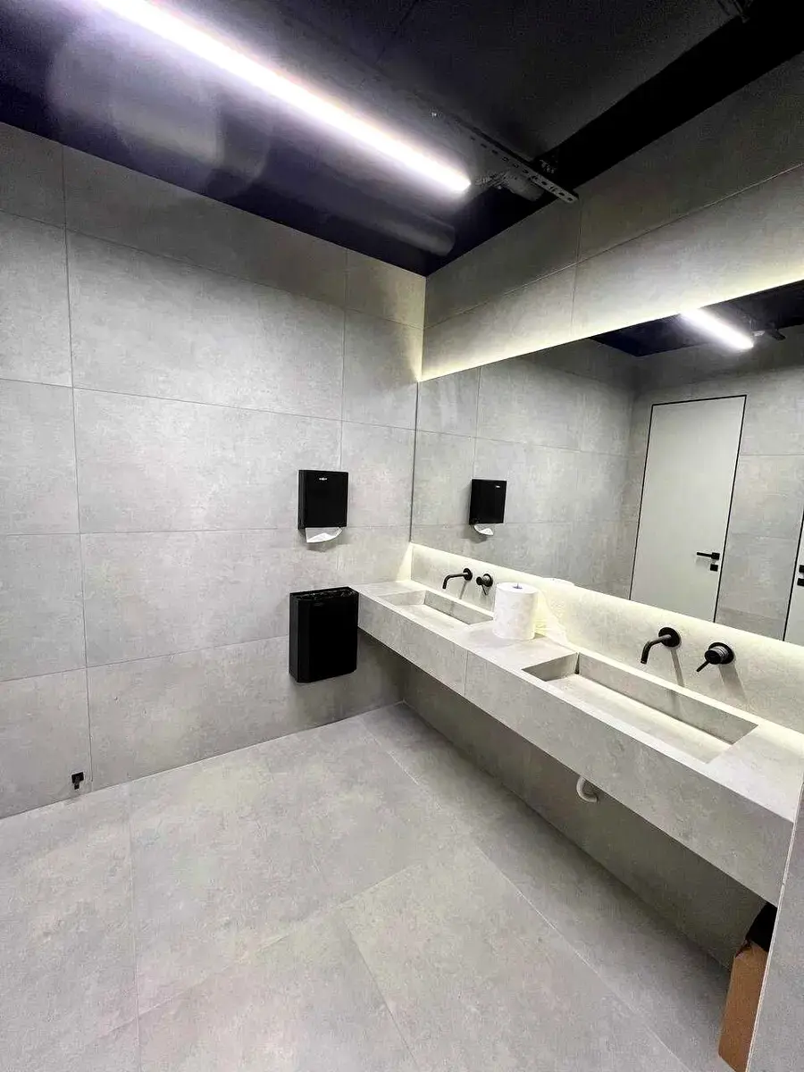 Фото Rent an office, Krasylivska Street 9 Kyiv for long-term rent, price: 290500 грн, code 3149