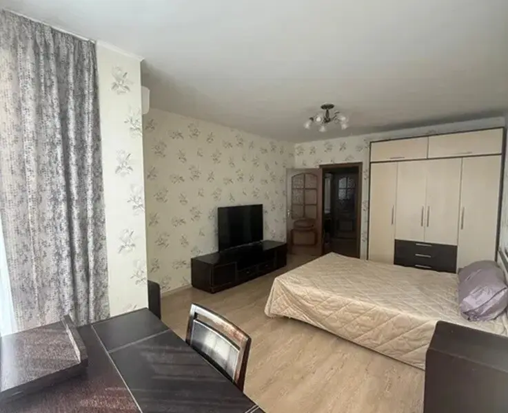 Фото Selling a 1-room apartment, 47 sq.m., Yuriia Shumskoho Street 3Г Kyiv, price: 114900 $, code 3151