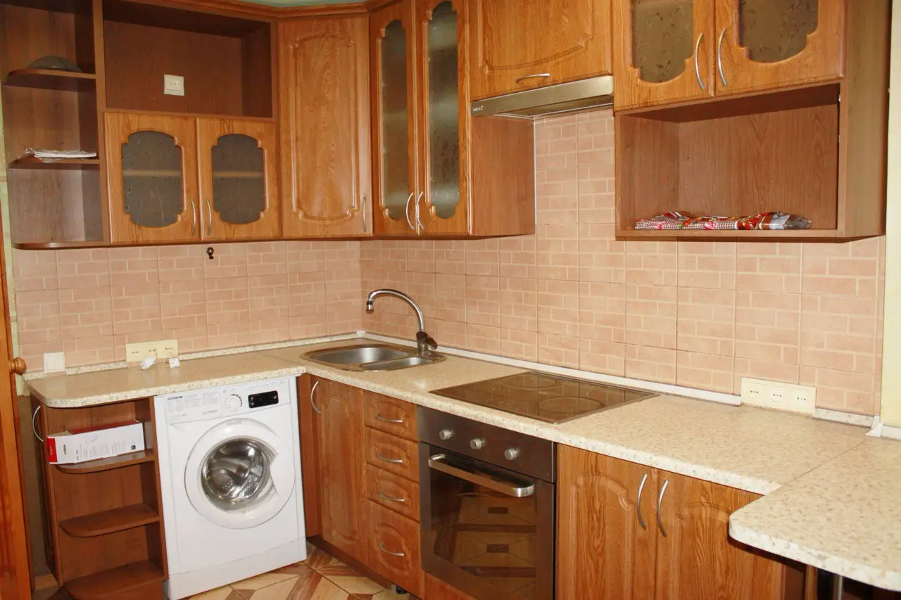 Фото Снять 1-комнатную квартиру, Героїв полку «Азов» ул. (Маршала Малиновского) 13Б Киев в долгосрочную аренду, цена: 13000 UAH, код 3154